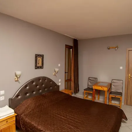 فيلة сладък живот